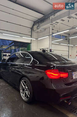 Седан BMW 3 Series 2018 в 