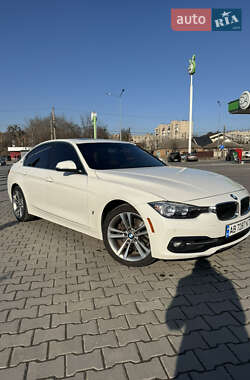 Седан BMW 3 Series 2017 в Виннице