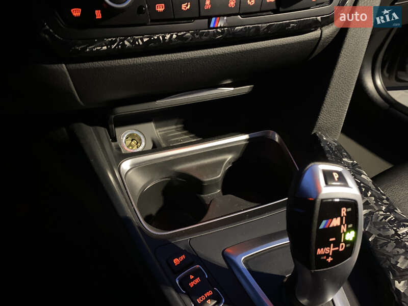 Седан BMW 3 Series 2014 в Ивано-Франковске