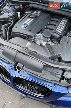 Седан BMW 3 Series 2011 в 