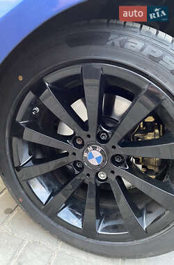 Седан BMW 3 Series 2011 в 