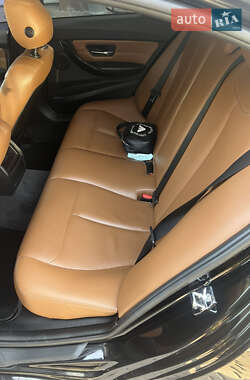 Седан BMW 3 Series 2012 в 
