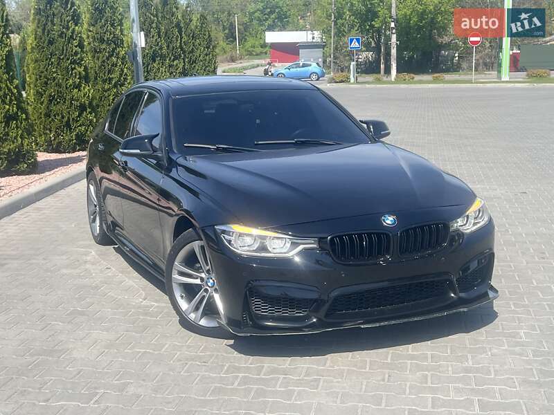 BMW 3 Series 2016