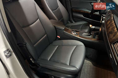 Седан BMW 3 Series 2011 в 