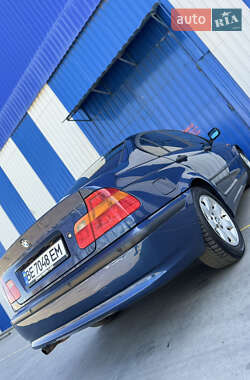 Седан BMW 3 Series 2004 в 
