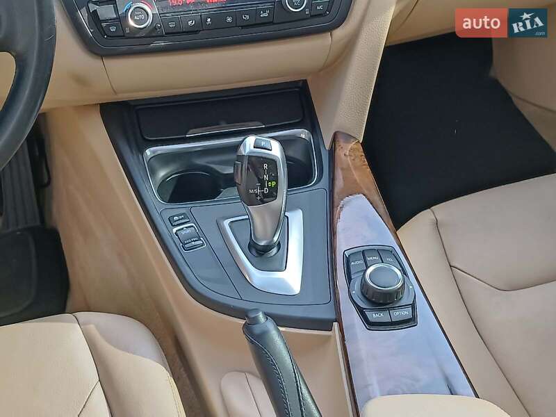 Седан BMW 3 Series 2013 в Харькове