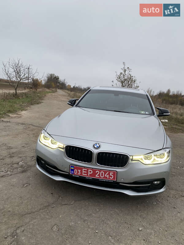 Седан BMW 3 Series 2017 в 