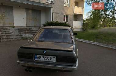 Седан BMW 3 Series 1984 в 