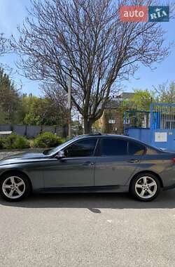 Седан BMW 3 Series 2015 в 