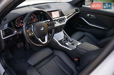 Седан BMW 3 Series 2019 в 