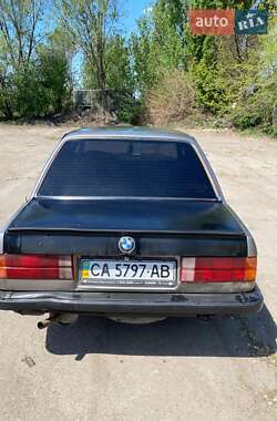 Седан BMW 3 Series 1987 в 