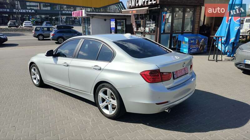 Седан BMW 3 Series 2014 в Киеве