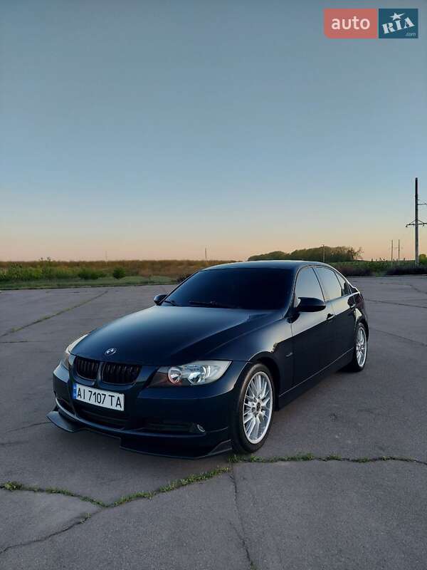 Седан BMW 3 Series 2005 в 