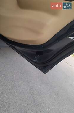 Седан BMW 3 Series 2005 в 
