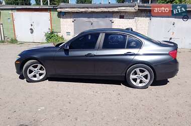 Седан BMW 3 Series 2015 в 