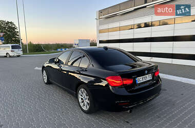 Седан BMW 3 Series 2016 в Львові