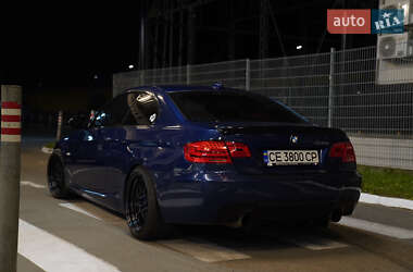 Купе BMW 3 Series 2009 в 