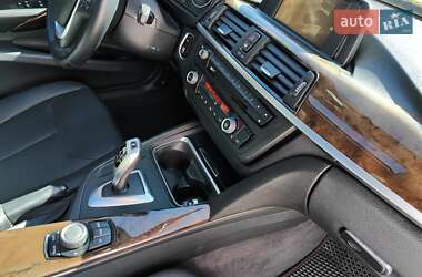 Седан BMW 3 Series 2015 в 
