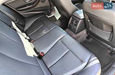 Седан BMW 3 Series 2015 в 