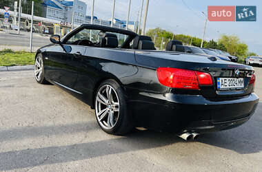 Кабриолет BMW 3 Series 2011 в 