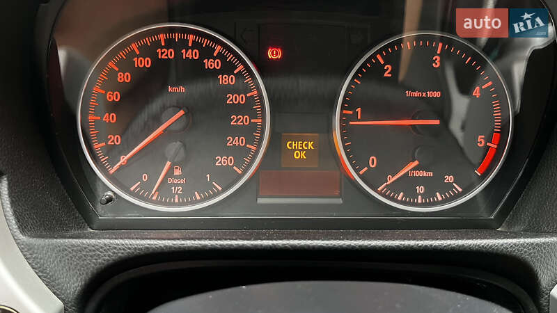 Универсал BMW 3 Series 2008 в Львове фото 38 Универсал BMW 3 Series 2008 в Львове