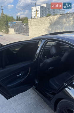 Седан BMW 3 Series 2014 в 