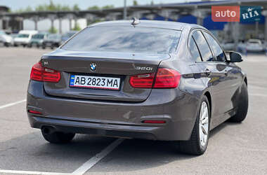 Седан BMW 3 Series 2013 в 