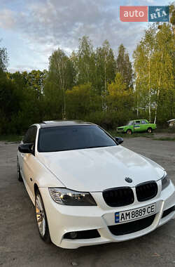 Седан BMW 3 Series 2010 в Києві