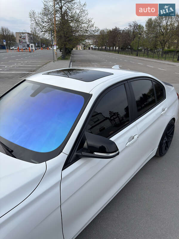 Седан BMW 3 Series 2013 в Новомосковске