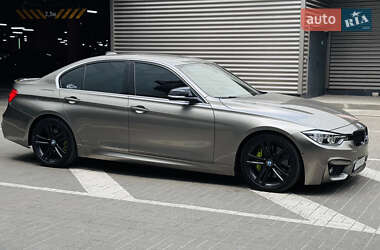 Седан BMW 3 Series 2015 в 