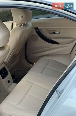 Седан BMW 3 Series 2013 в 