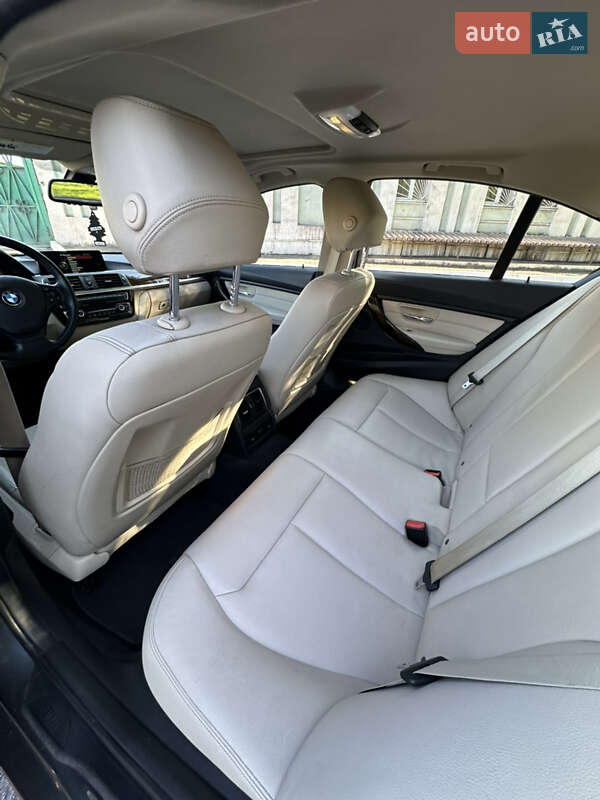 Седан BMW 3 Series 2016 в Днепре