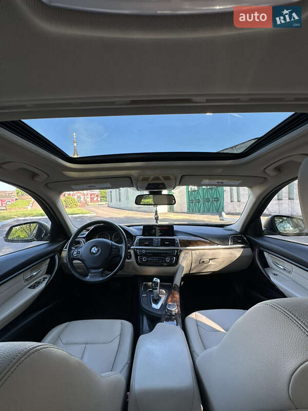 Седан BMW 3 Series 2016 в Днепре