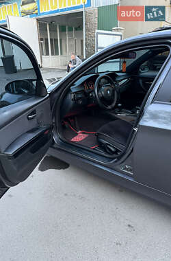 Седан BMW 3 Series 2005 в 