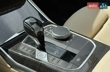 Седан BMW 3 Series 2021 в 
