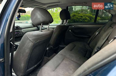 Седан BMW 3 Series 2004 в 
