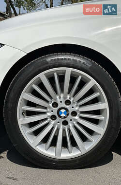 Седан BMW 3 Series 2013 в 