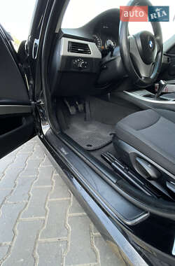 Седан BMW 3 Series 2005 в 