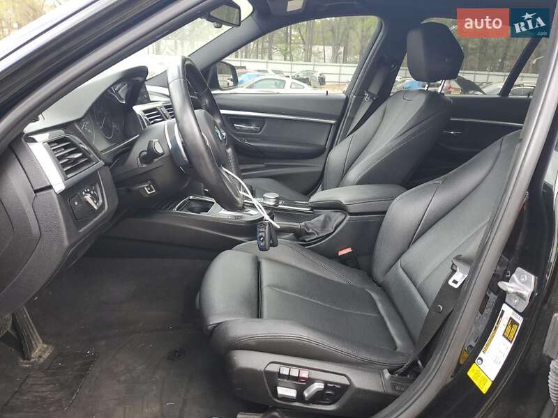 Седан BMW 3 Series 2018 в Тернополі