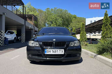 Седан BMW 3 Series 2005 в Одесі