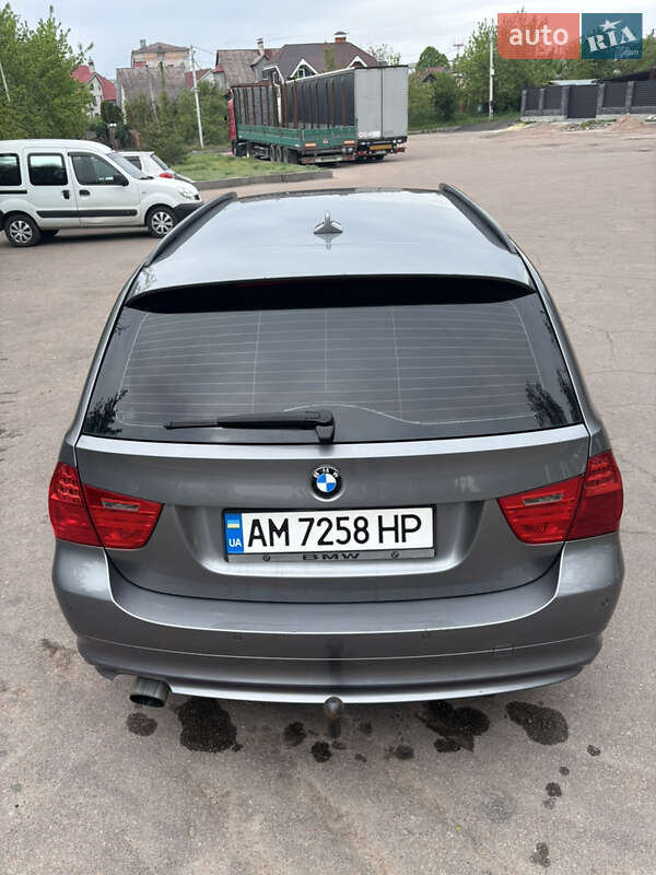 Універсал BMW 3 Series 2011 в Житомирі