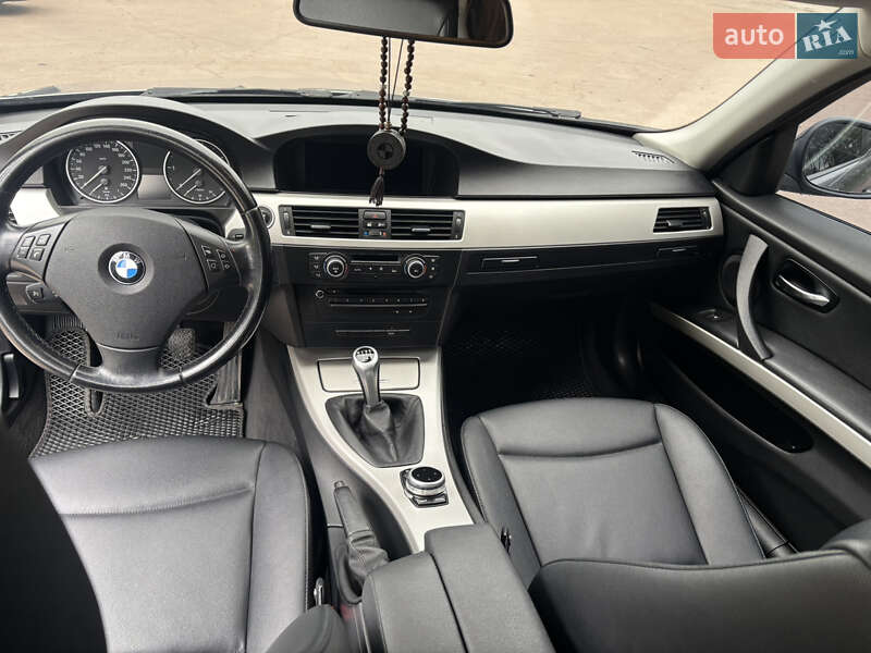 Універсал BMW 3 Series 2011 в Житомирі