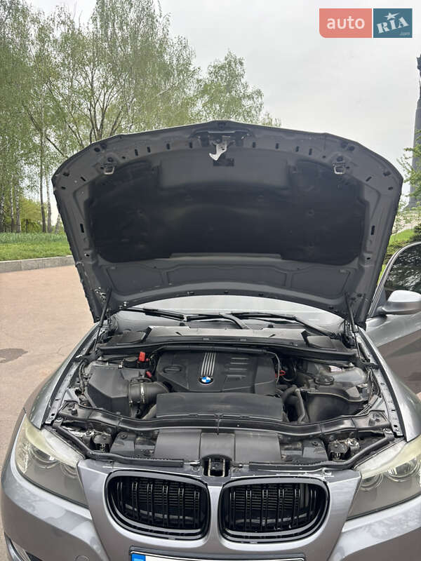 Універсал BMW 3 Series 2011 в Житомирі