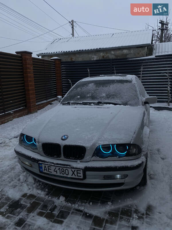 Седан BMW 3 Series 1998 в Дніпрі