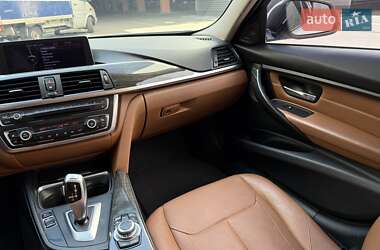 Седан BMW 3 Series 2012 в 