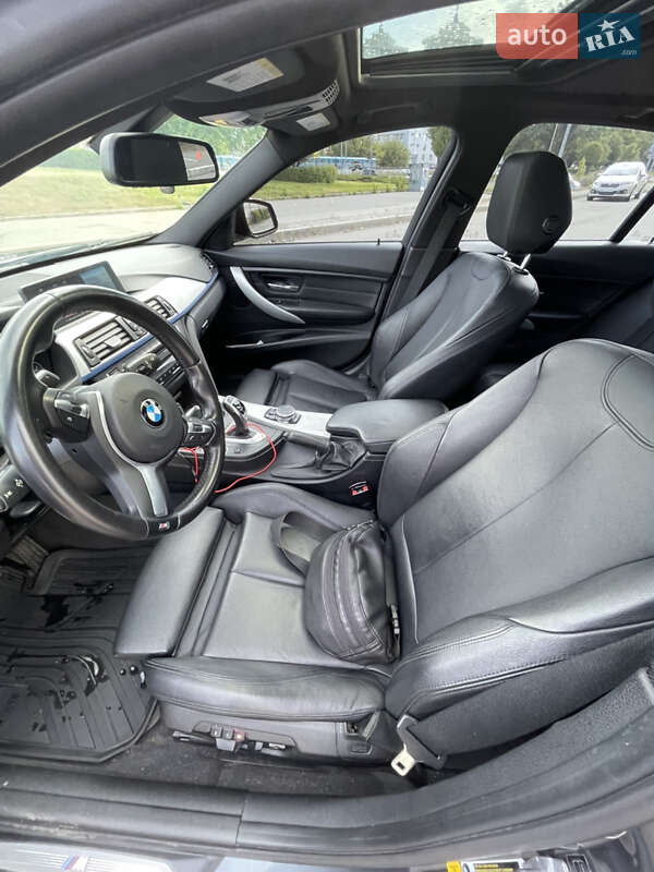 Седан BMW 3 Series 2015 в Киеве