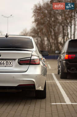 Седан BMW 3 Series 2017 в 
