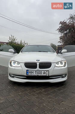 Купе BMW 3 Series 2011 в 