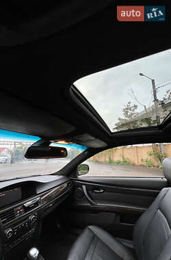 Купе BMW 3 Series 2011 в 
