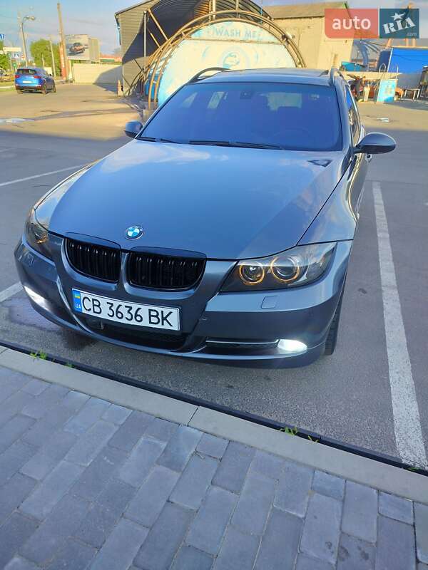 Універсал BMW 3 Series 2006 в Чернігові